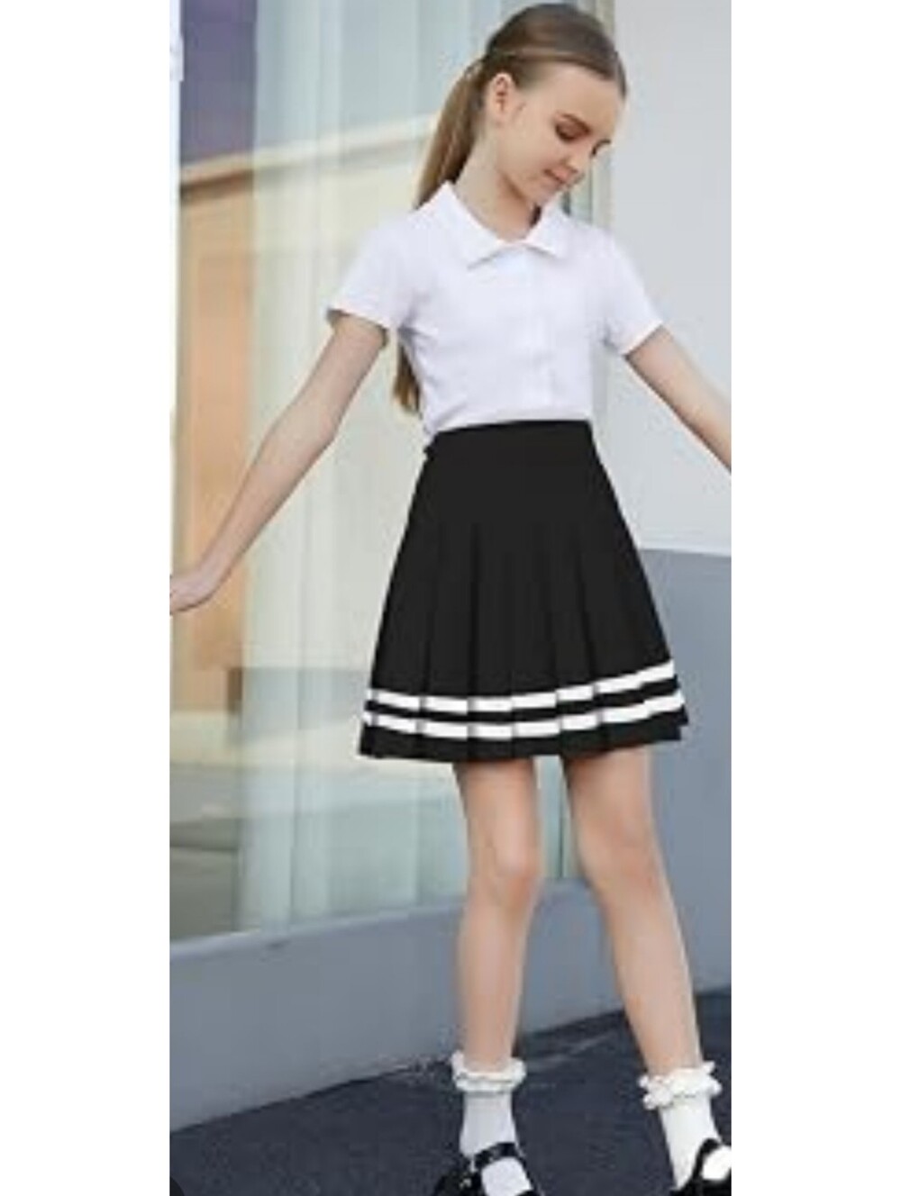NEW Sangtree Black & White Pleated Skirt with Lined Shorts